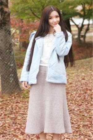 穿越远古：拐个野人当老公-胡子阅读